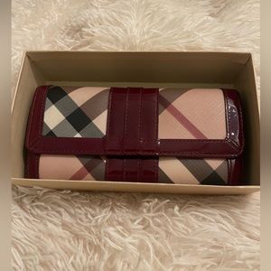 BURBERRY WALLET